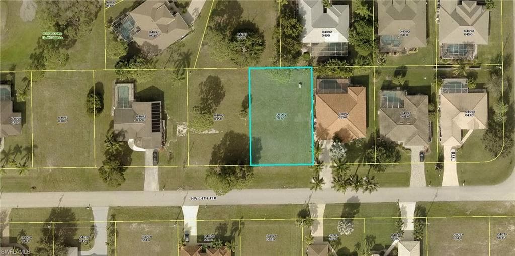 2813 NW 14th TER CAPE CORAL, FL 33993