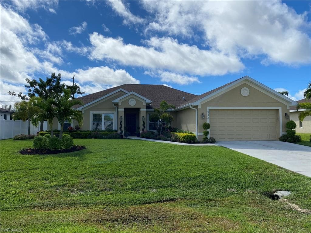 1516 SW 29th TER CAPE CORAL, FL 33914