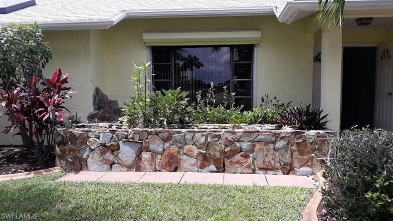 3930 SE 19th PL CAPE CORAL, FL 33904