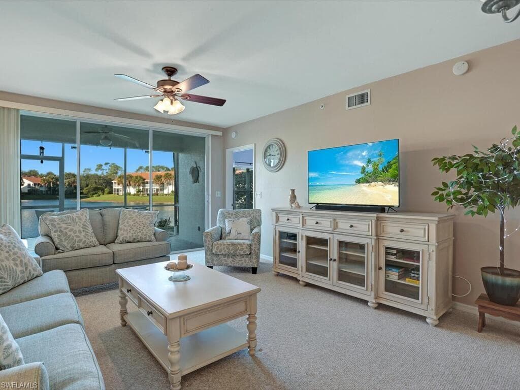 5025 Cedar Springs DR 103 NAPLES, FL 34110