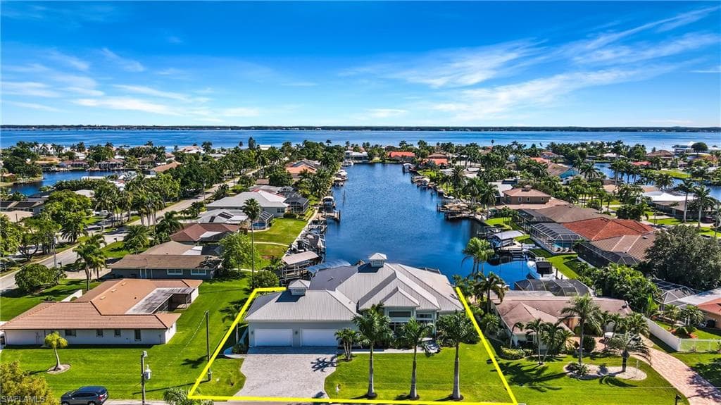 3409 SE 19th PL CAPE CORAL, FL 33904