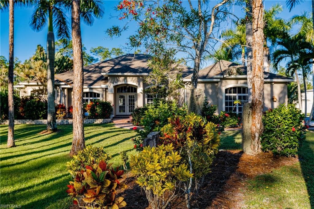 24200 Golden Eagle LN BONITA SPRINGS, FL 34135
