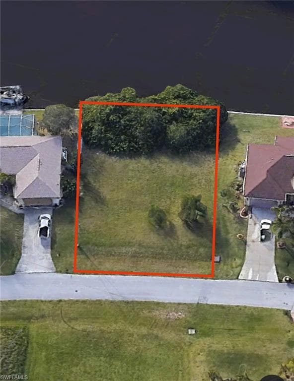 200 NW 29th PL CAPE CORAL, FL 33993
