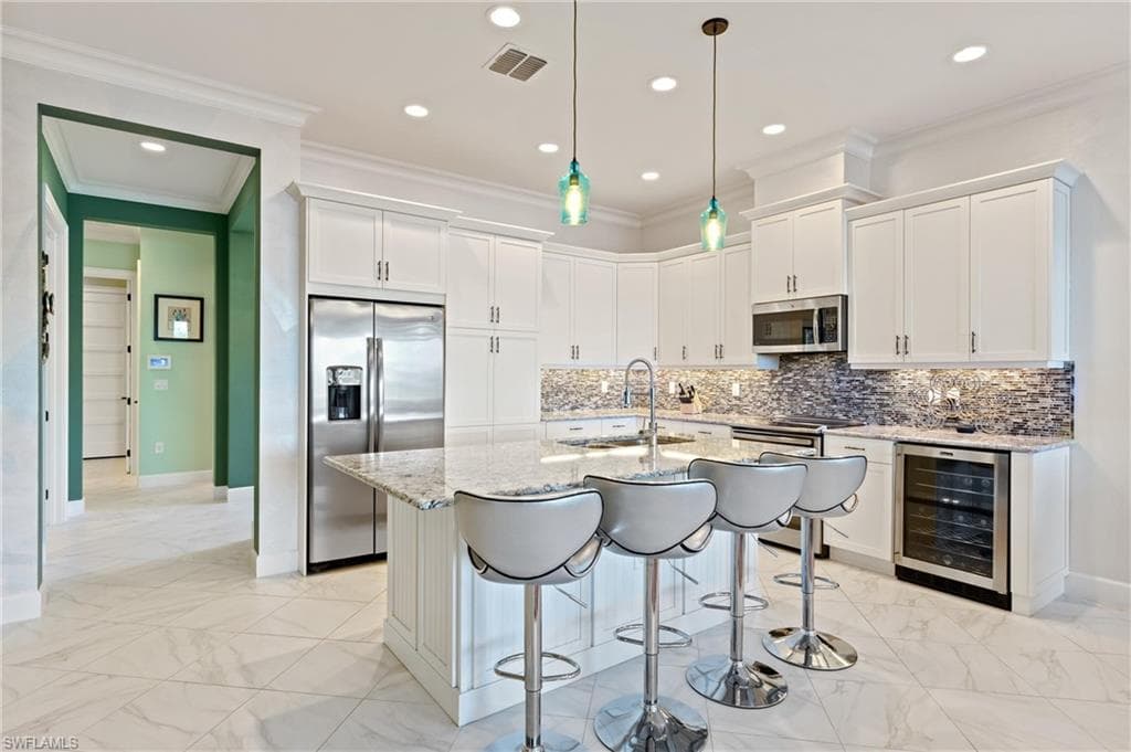 7056 Dominica DR NAPLES, FL 34113