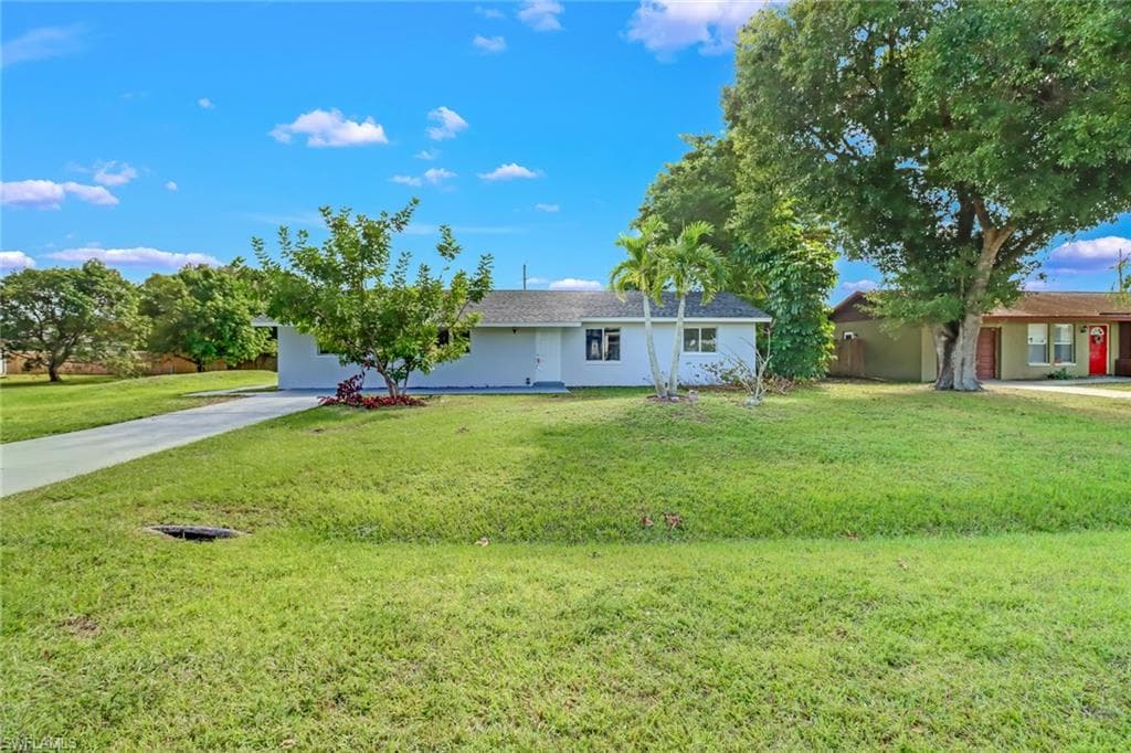 13007 Caribbean BLVD FORT MYERS, FL 33905