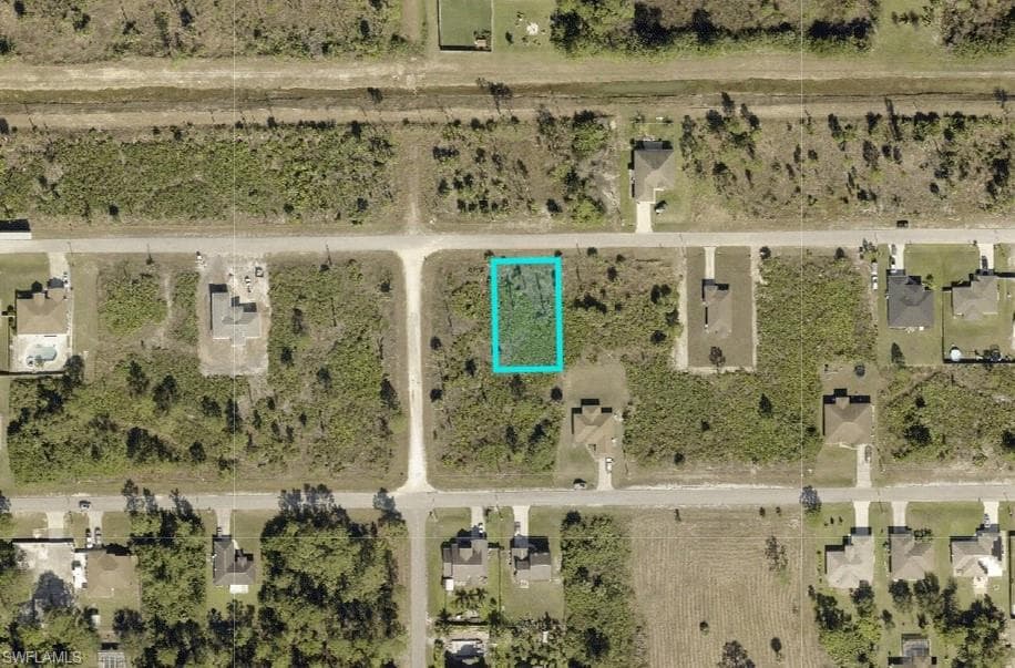 2517 20th ST W LEHIGH ACRES, FL 33971
