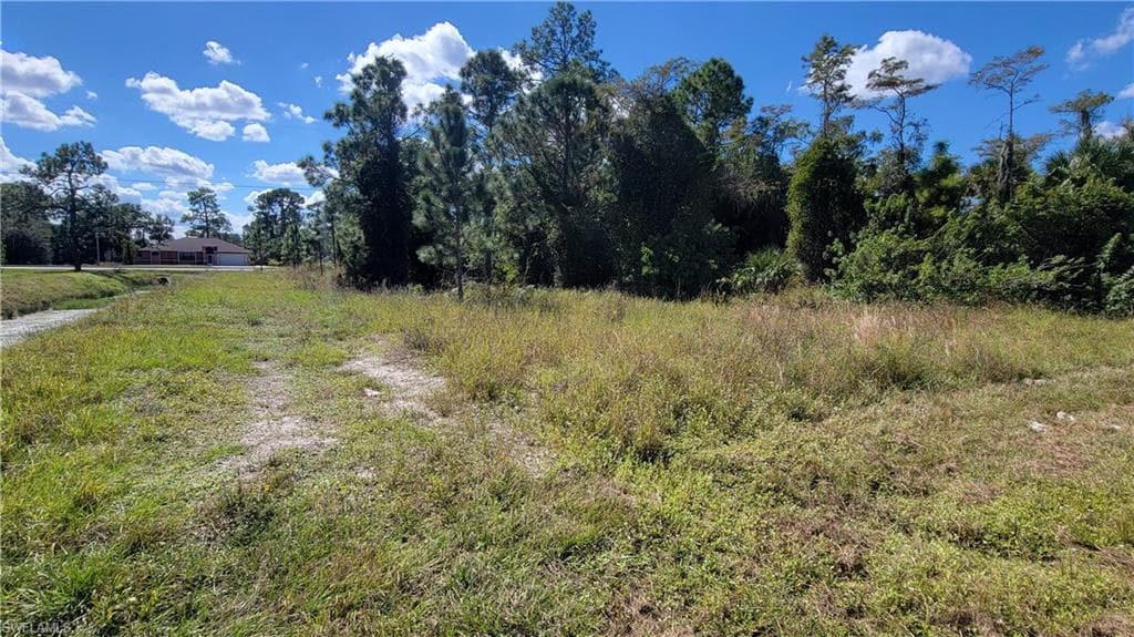 4701 5th ST W LEHIGH ACRES, FL 33971