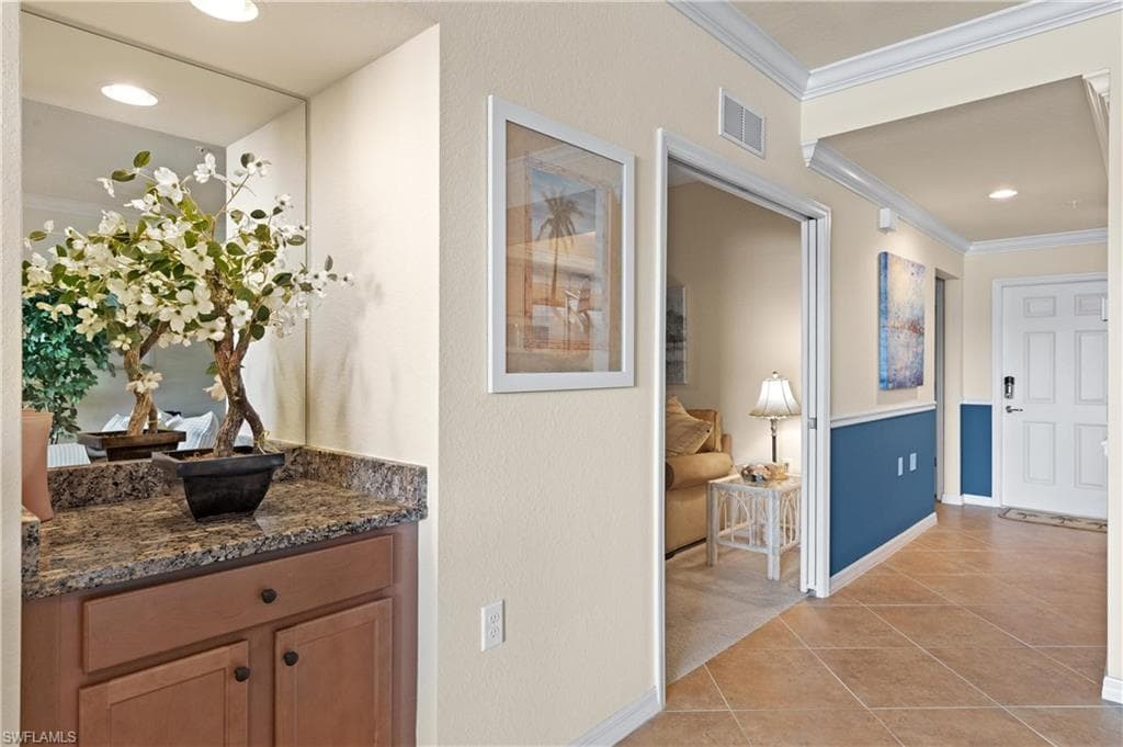 9517 Avellino WAY 2215 NAPLES, FL 34113