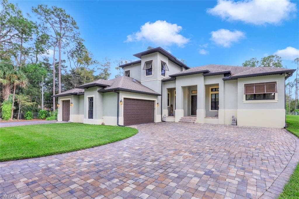 6700 Sable Ridge LN NAPLES, FL 34109