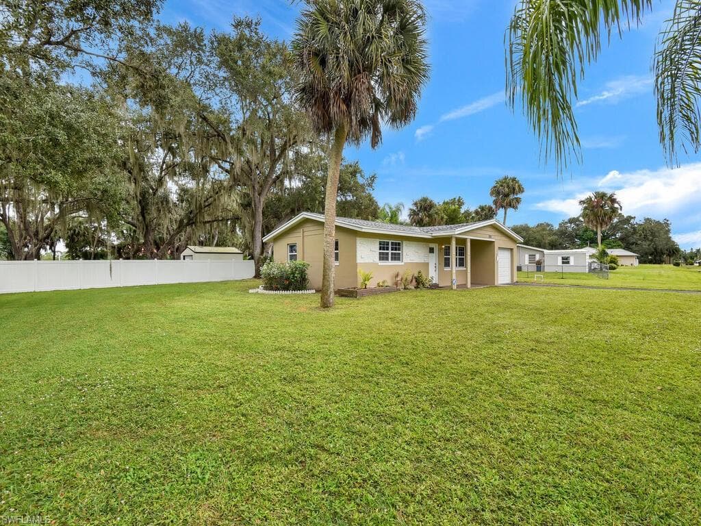 13778 River Forest DR FORT MYERS, FL 33905