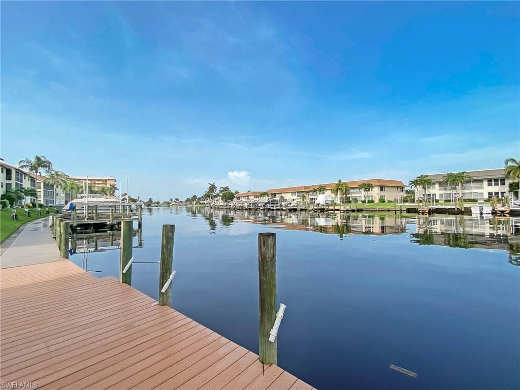 4218 SE 20th PL D2 CAPE CORAL, FL 33904