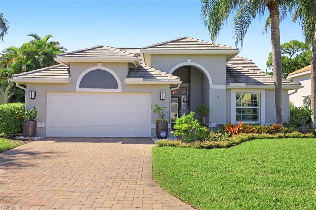 25050 Bay Cedar DR BONITA SPRINGS, FL 34134