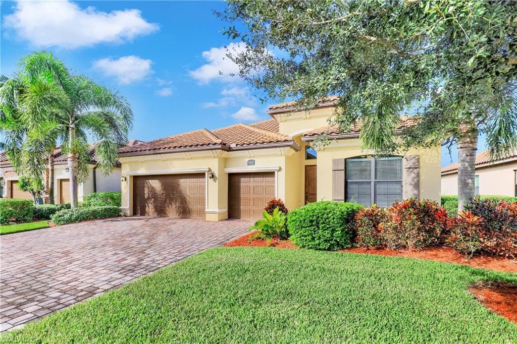 28544 Longford CT BONITA SPRINGS, FL 34135