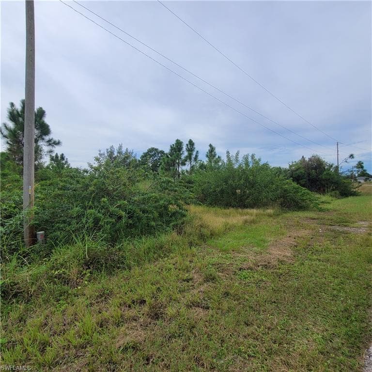 436 Raymer ST LEHIGH ACRES, FL 33974