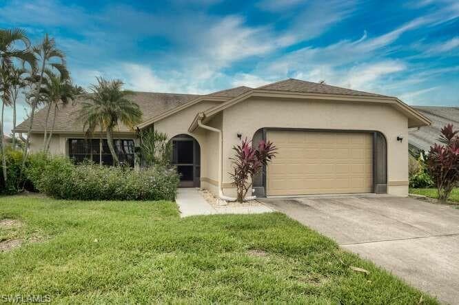 11396 Caravel CIR FORT MYERS, FL 33908