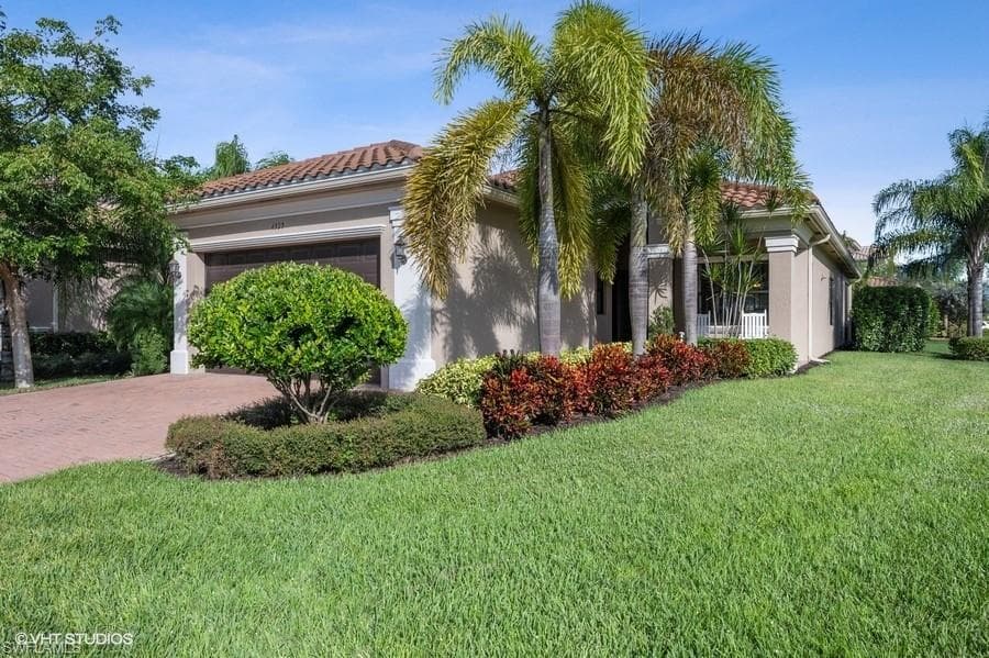 4323 Aurora ST NAPLES, FL 34119