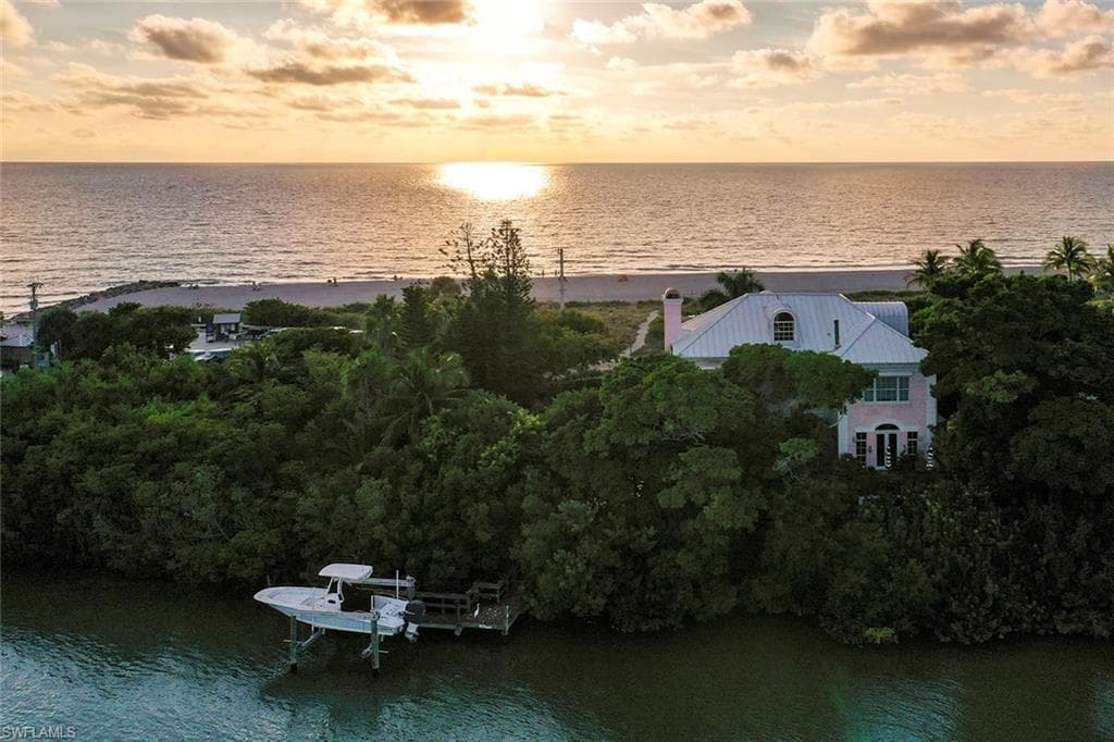 17201 Captiva DR CAPTIVA, FL 33924
