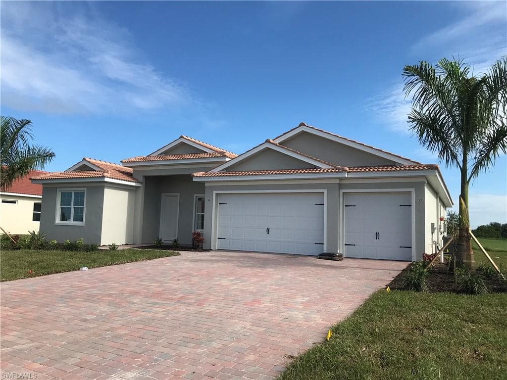 18743 Lake Hammock DR NAPLES, FL 34114