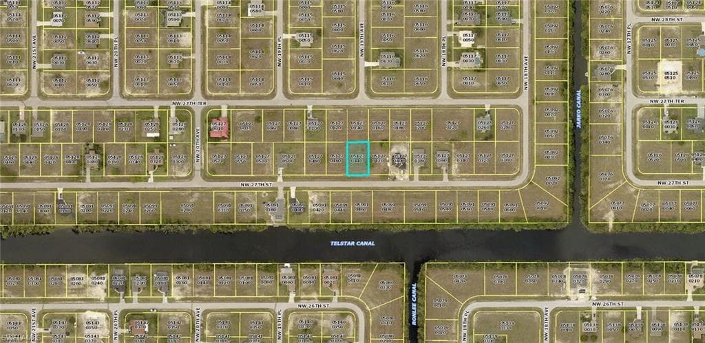 1901 NW 27th ST CAPE CORAL, FL 33993