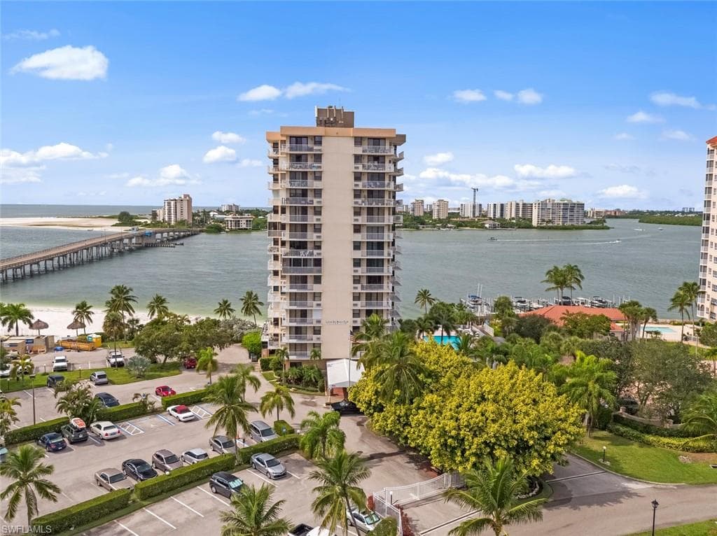 8701 Estero BLVD 106 BONITA SPRINGS, FL 33931