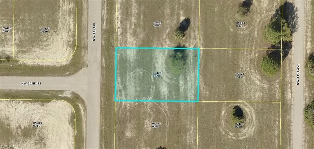 3213 NW 41st PL CAPE CORAL, FL 33993