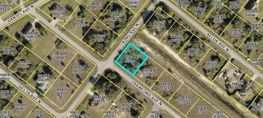 2044 Crawford AVE N LEHIGH ACRES, FL 33971