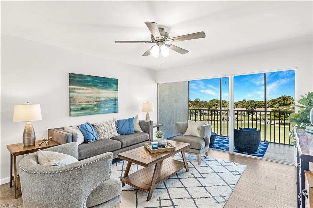6220 Augusta DR 409 FORT MYERS, FL 33907