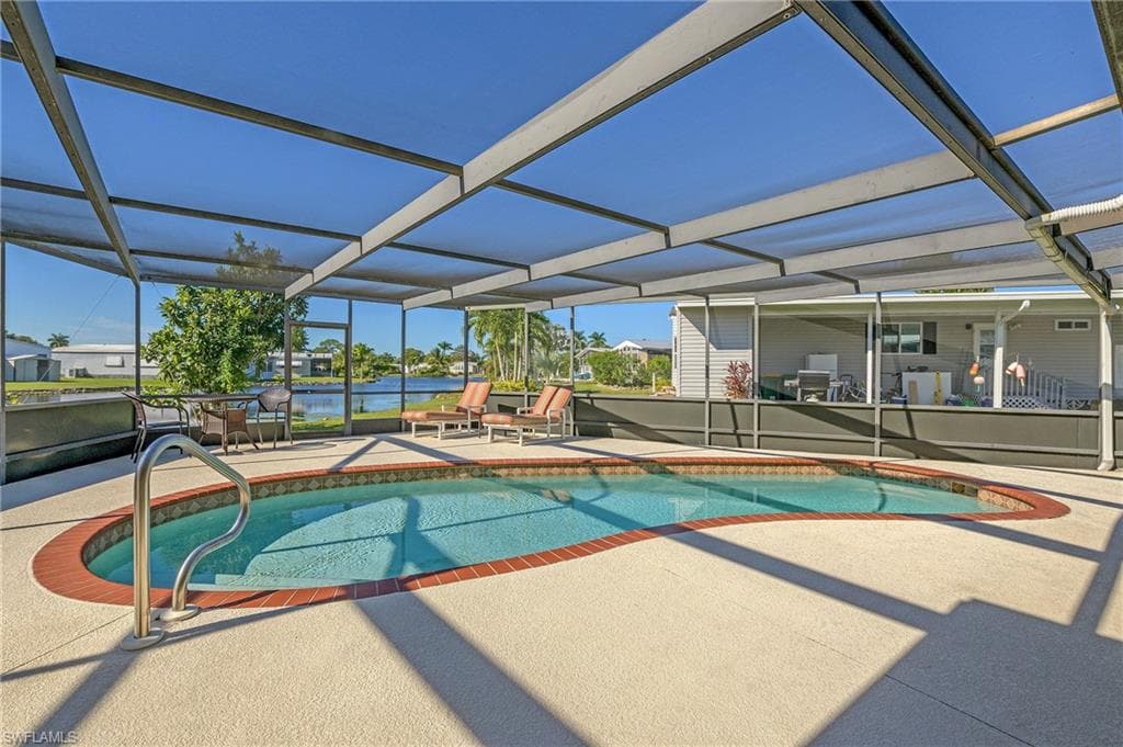 26 Lake Diane DR NAPLES, FL 34114