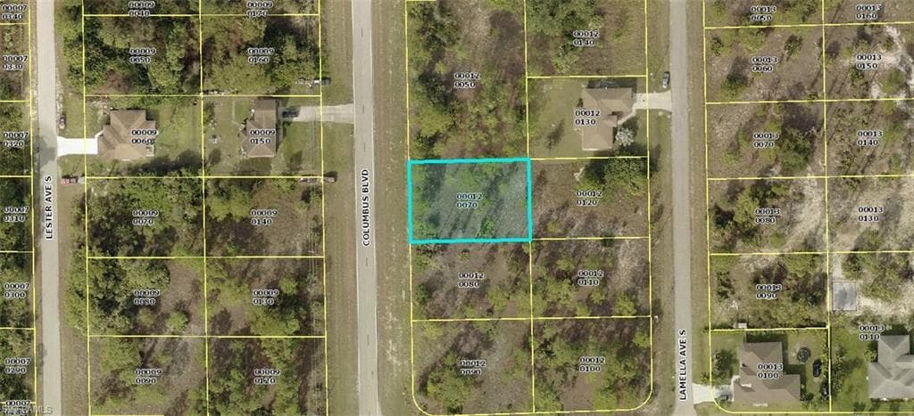 323 Columbus BLVD S LEHIGH ACRES, FL 33974