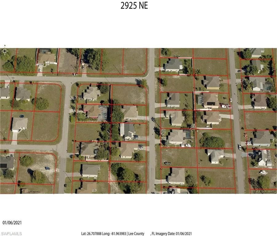 2925 NE 4th PL CAPE CORAL, FL 33909
