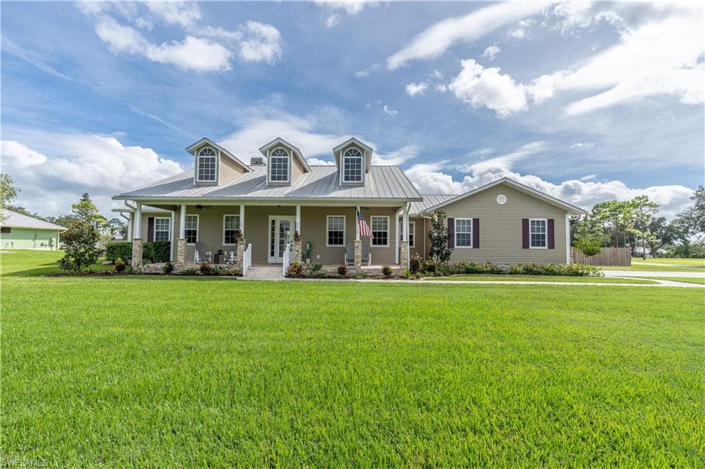 16680 Oak Grove CT ALVA, FL 33920
