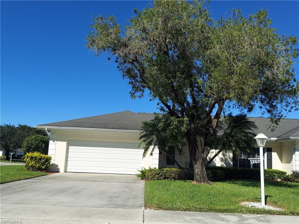 1207 S Brandywine CIR FORT MYERS, FL 33919