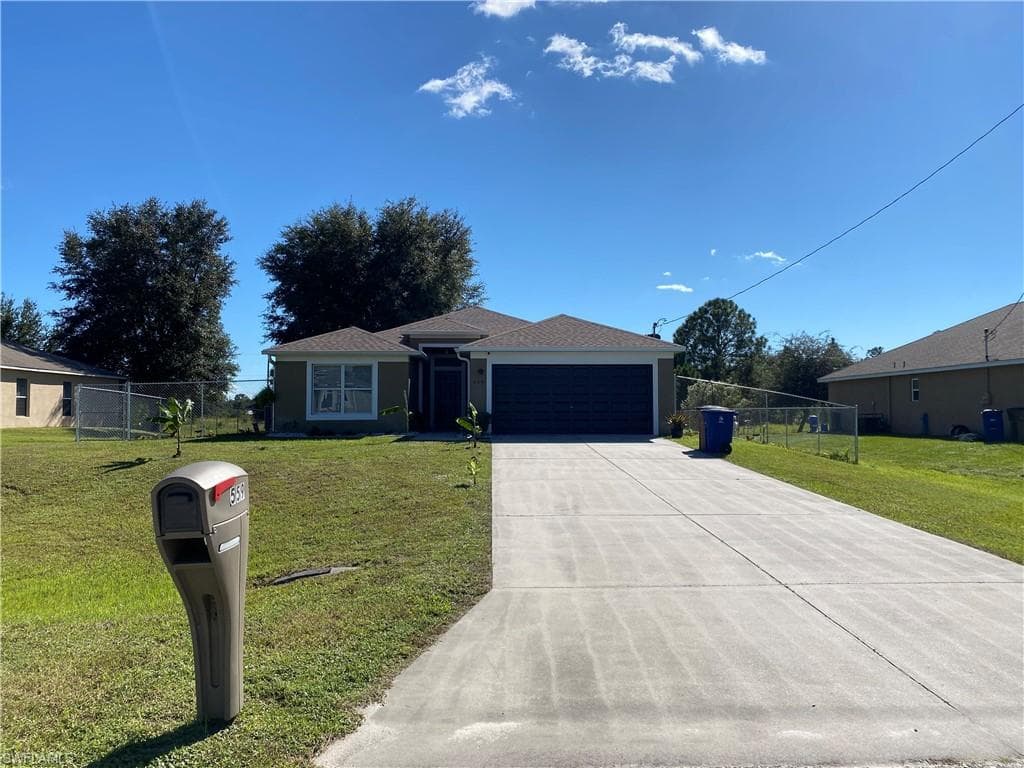 559 WINDERMERE DR LEHIGH ACRES, FL 33972