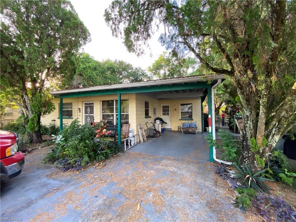 3114 Second ST FORT MYERS, FL 33916