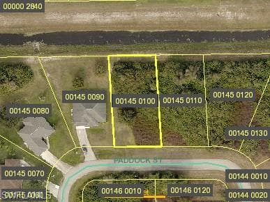 447 Paddock ST LEHIGH ACRES, FL 33974