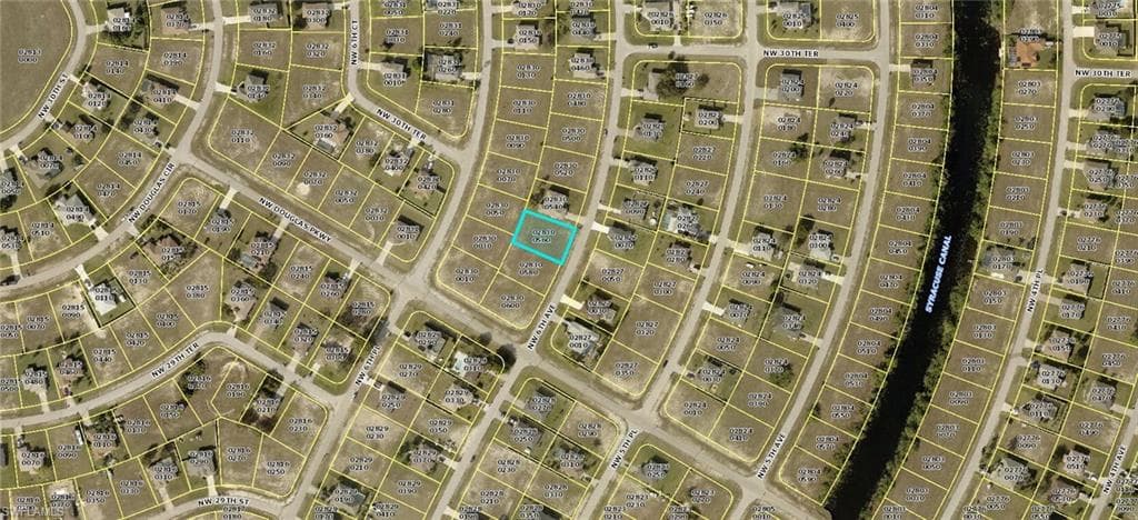 3008 NW 6th AVE CAPE CORAL, FL 33993