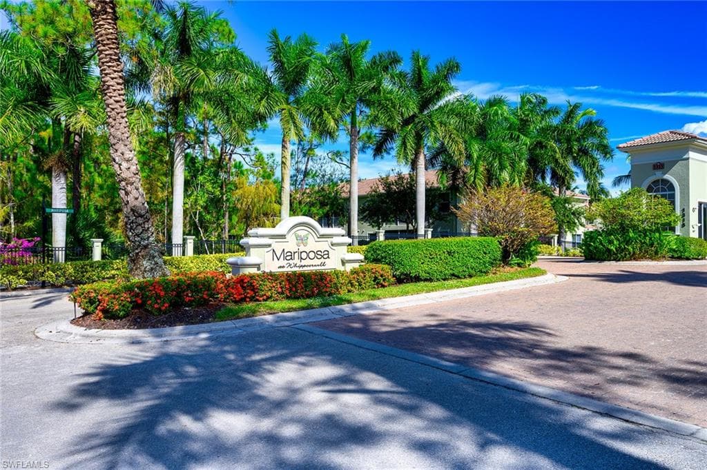 1455 Mariposa CIR 202 NAPLES, FL 34105