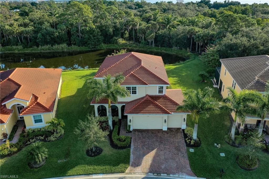 3300 Banyon Hollow LOOP NORTH FORT MYERS, FL 33903