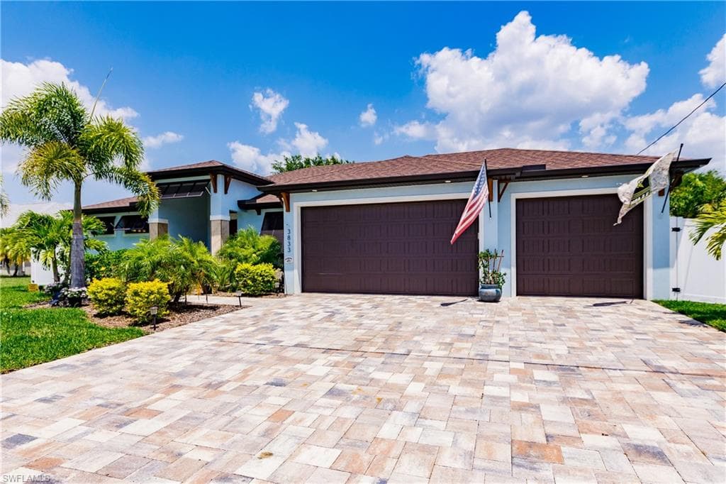 3833 SW 15th PL CAPE CORAL, FL 33914