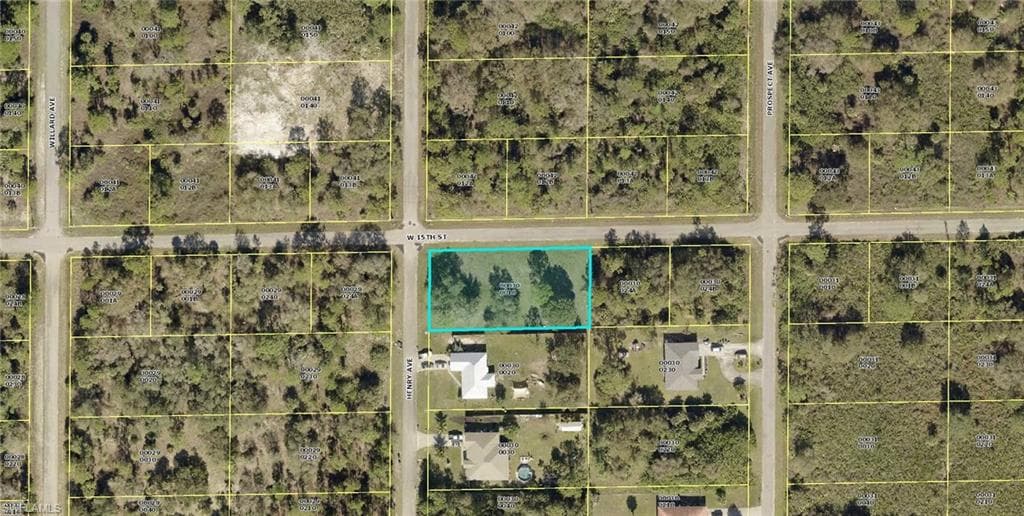 Henry AVE LEHIGH ACRES, FL 33972