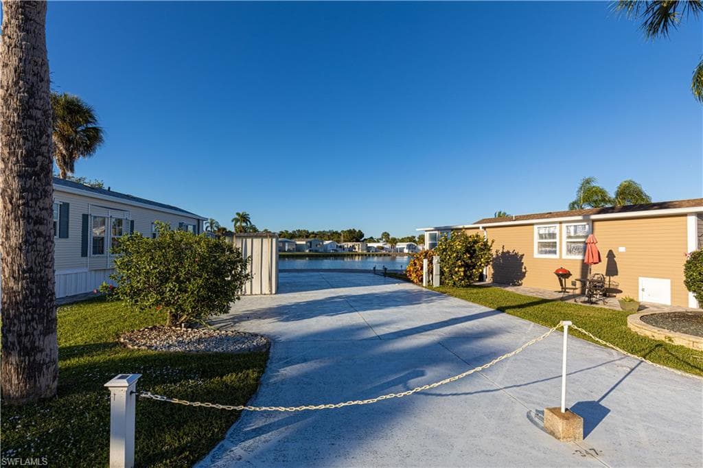 347 Bobcat RUN NAPLES, FL 34114