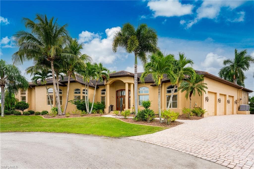 307 Santander CT PUNTA GORDA, FL 33950