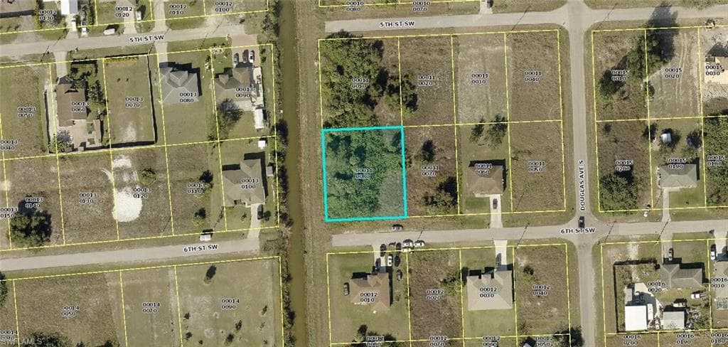 4206 6th ST SW LEHIGH ACRES, FL 33976