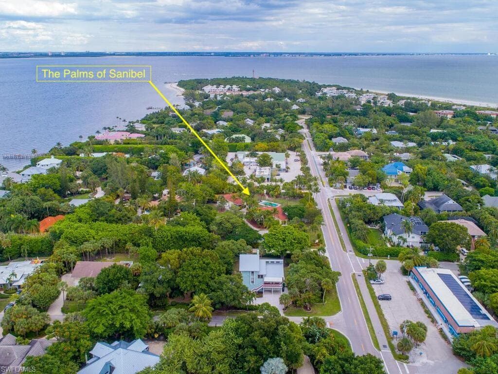 1220 Morningside PL SANIBEL, FL 33957