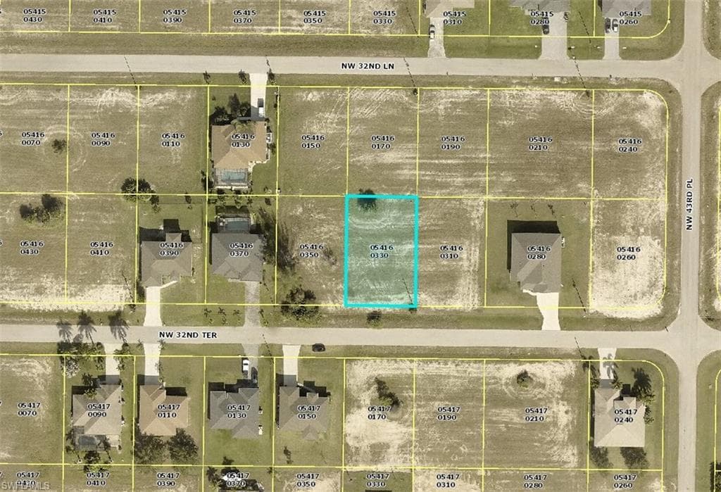 4335 NW 32nd TER CAPE CORAL, FL 33993