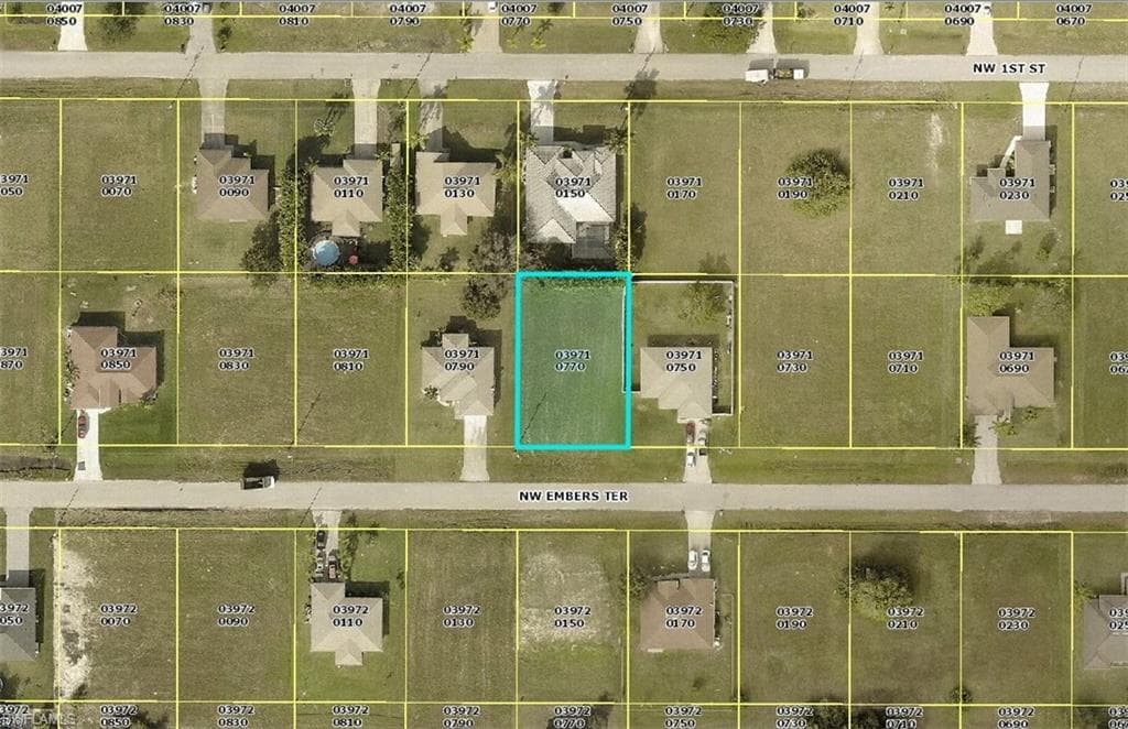 2617 NW Embers TER CAPE CORAL, FL 33993