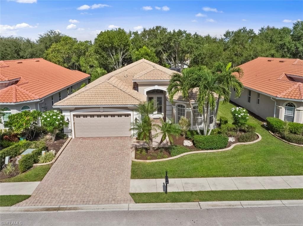 19656 Casa Verde WAY ESTERO, FL 33967
