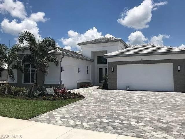 11723 Peony TER NAPLES, FL 34120