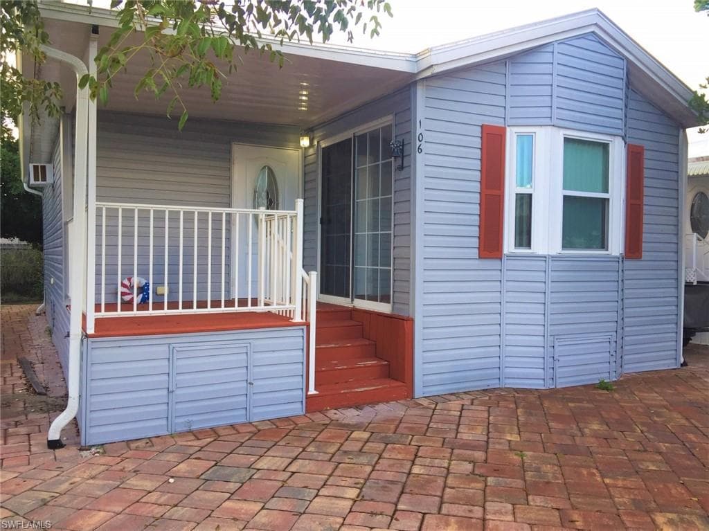 106 Cheetah DR 106 NAPLES, FL 34114