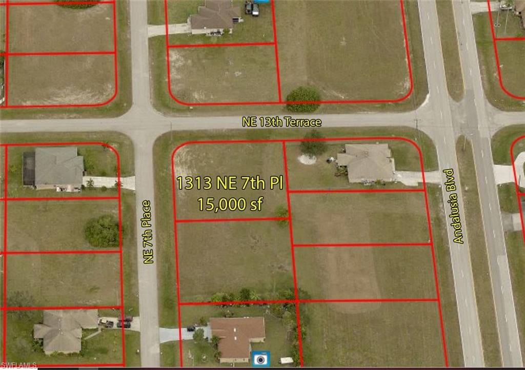1313 NE 7th PL CAPE CORAL, FL 33909